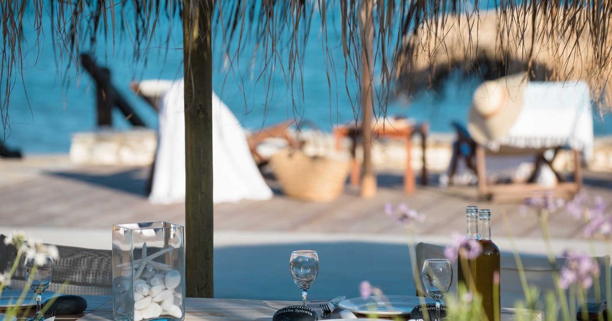 Golden Beach Hotel: Family-Owned Hospitality with Authentic Flavors