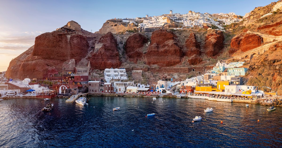 Ammoudi Bay