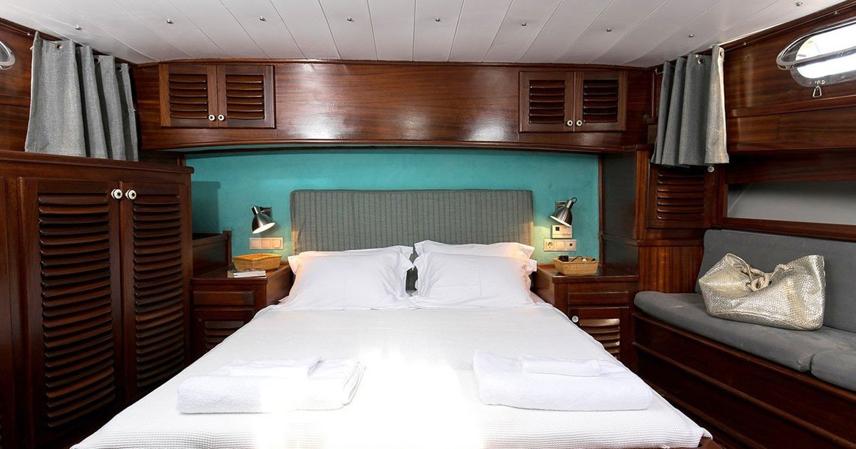 AZUL CRUISES