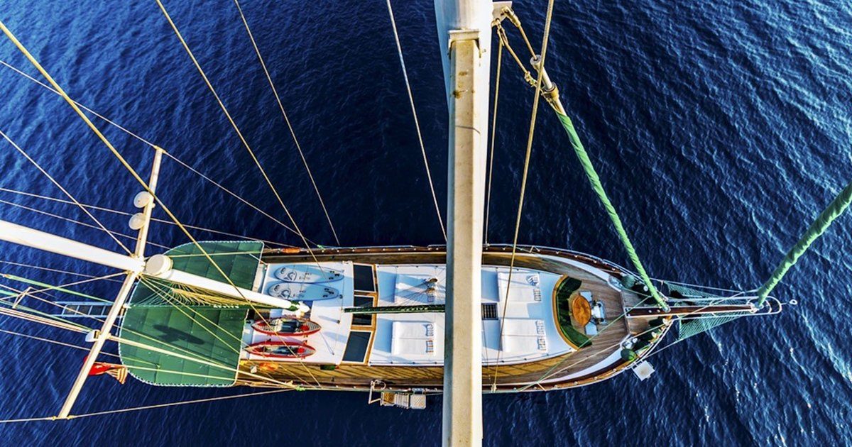 AZUL CRUISES
