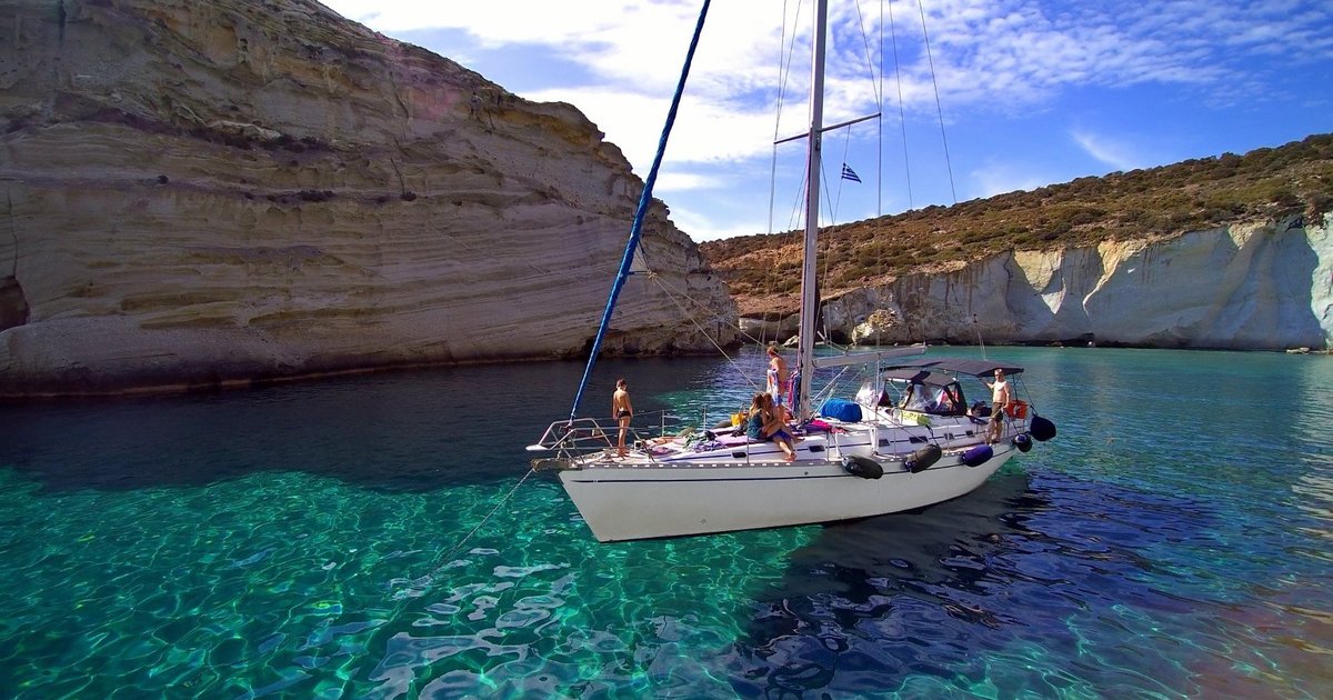 EXCELLENT YACHTING