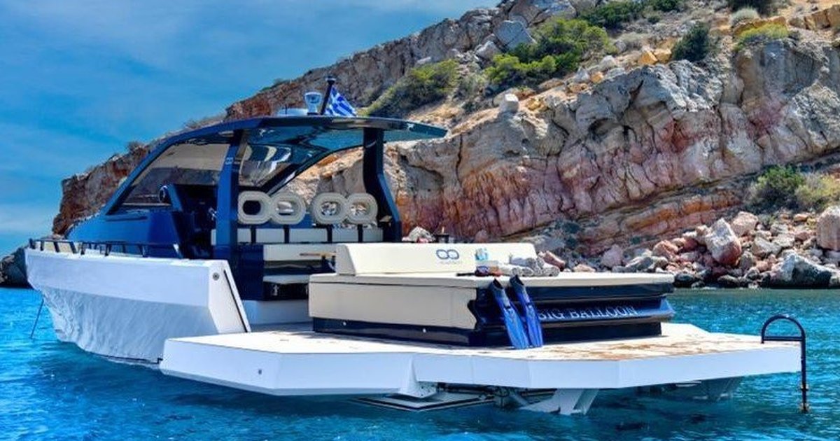 EXCELLENT YACHTING