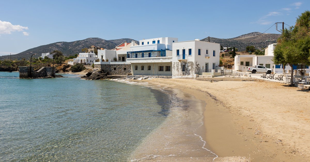Moutsouna Beach