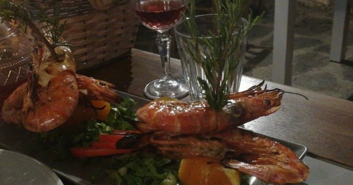 To Mortari: A Culinary Gem in Paros for Authentic Greek Flavors