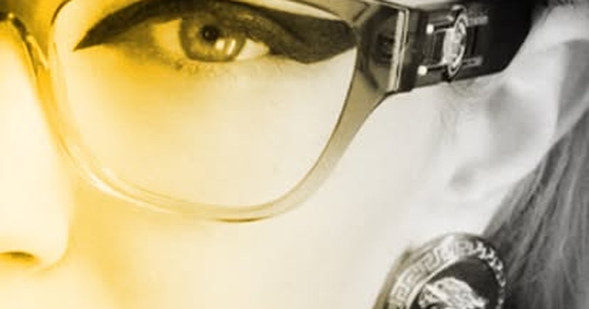 Sun + Glasses Athanasoulis Optics: Your Go-To Spot for Quality Eyewear in Paros