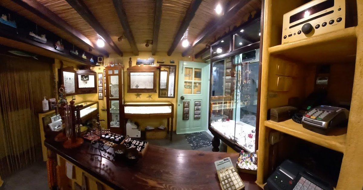 Discover Petra Jewelry in Paros: A Treasure of Unique Craftsmanship