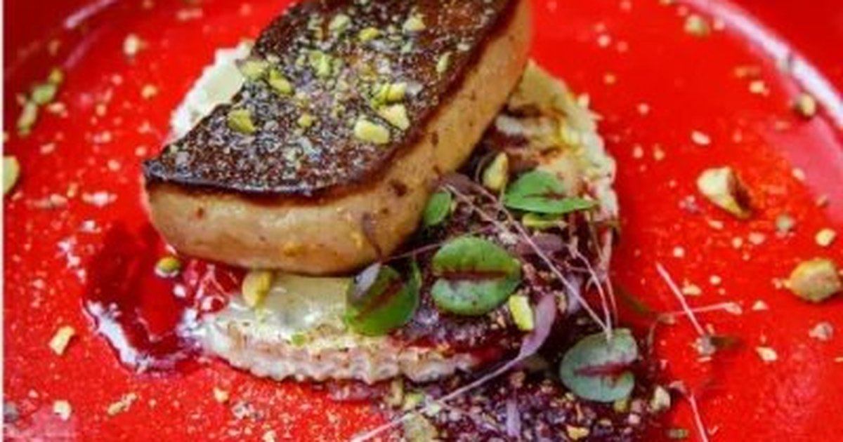 Seaside Restaurant: A Culinary Haven in Santorini