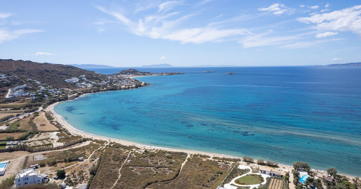 Plaka Beach