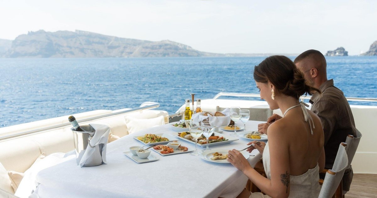 SUNSET OIA CRUISES