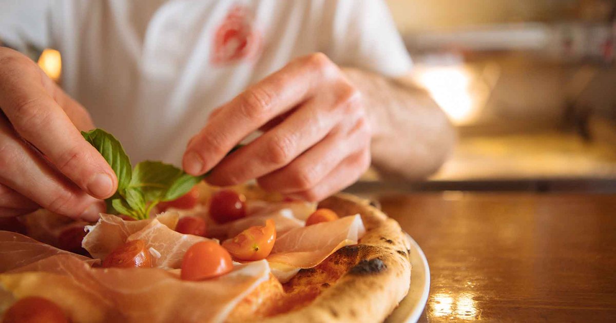 Cuore Rosso: Authentic Italian Dining in the Heart of Parikia, Paros