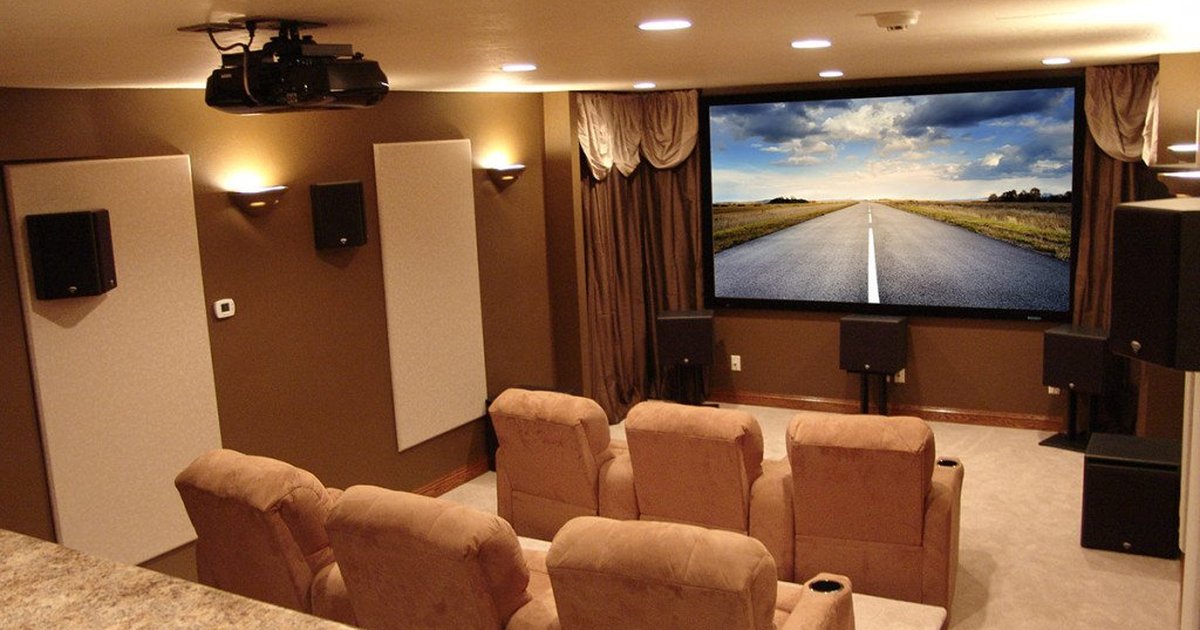 Audiophile – Discover Sound Perfection in Paros