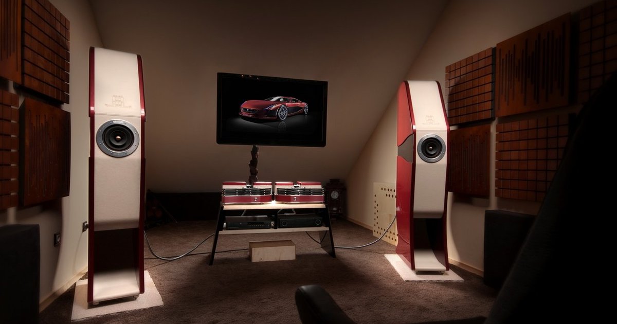Audiophile – Discover Sound Perfection in Paros