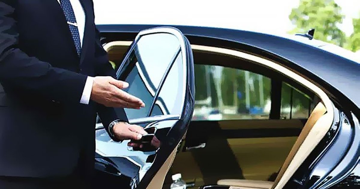 Athina Car Rental – Explore Paros with Comfort and Convenience