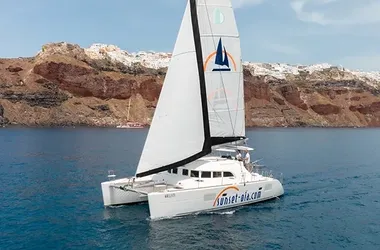 Sunset Oia Cruises: A Luxurious Santorini Experience On The Water
