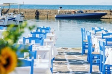 Tsachpinis Taverna: A Nautical Culinary Experience In Naousa