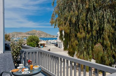 Liprando Hotel: A Central And Inviting Stay In Naoussa, Paros