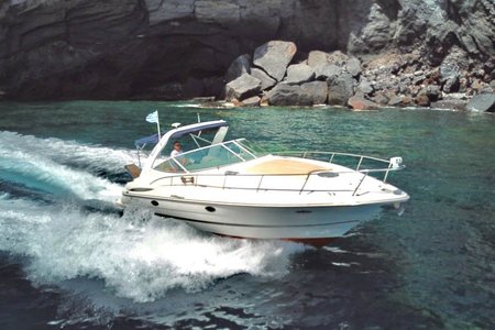 Alex Boat Rental: Sail Through Santorini’s Wonders