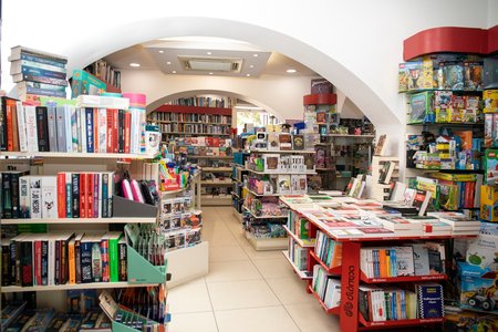 The Old Bookshop Naxos: A Treasure Trove of Knowledge and Charm