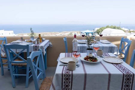 Roka Restaurant: A Hidden Gem in Oia with a Rich History