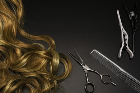 Art Hair Salon in Paros: Where Style Meets Excellence