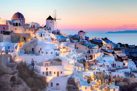 Finding the Pearl in the Aegean: Why This Santorini Agency Changed How I Travel