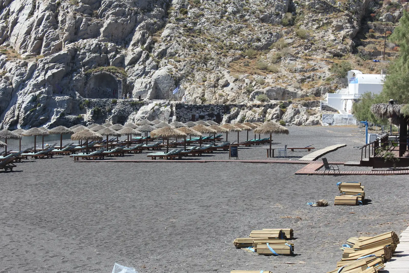 Kamari Beach