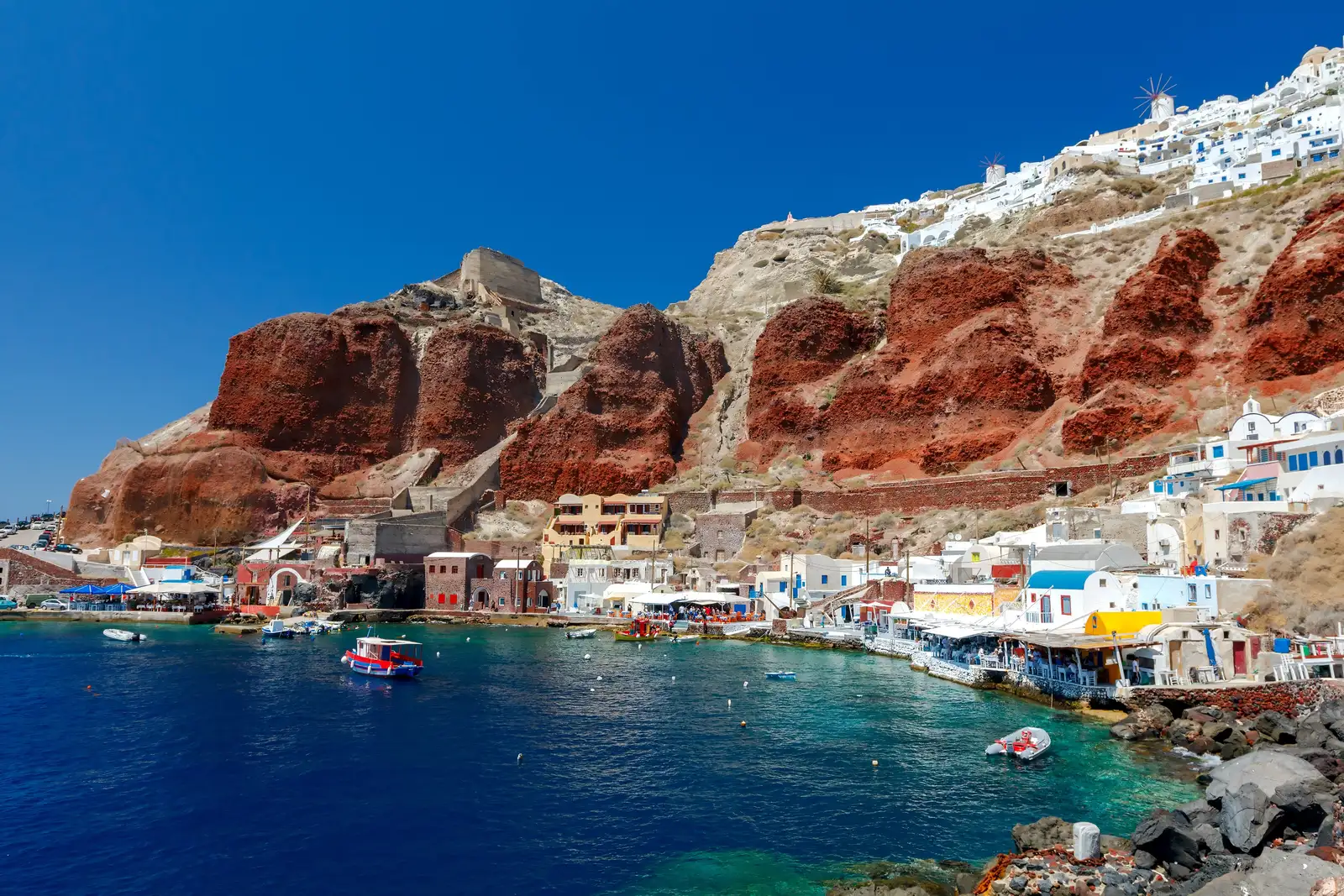 Ammoudi Bay