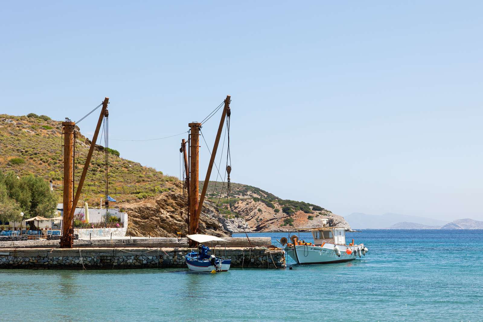Moutsouna Beach