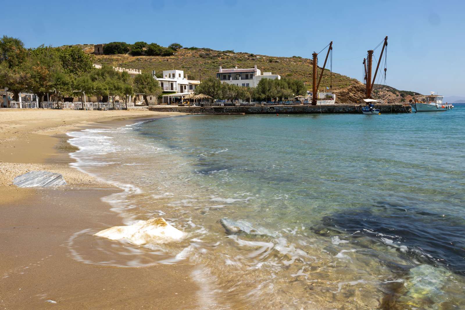 Moutsouna Beach