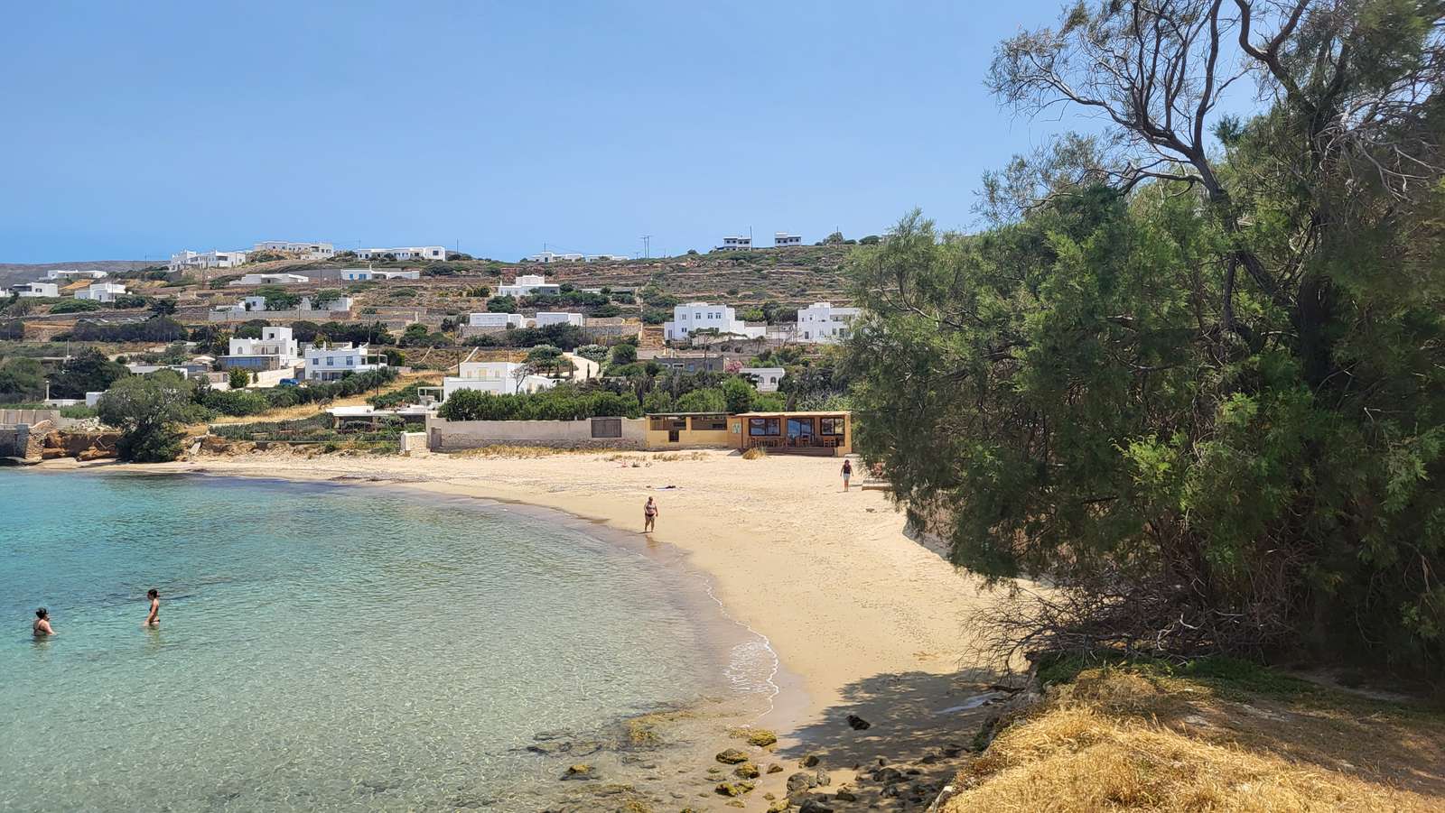 Delfini Beach