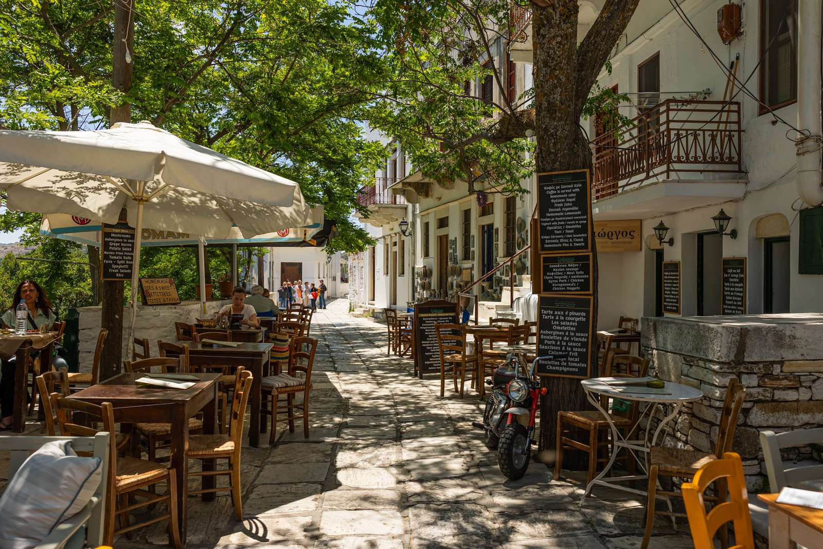 Apeiranthos