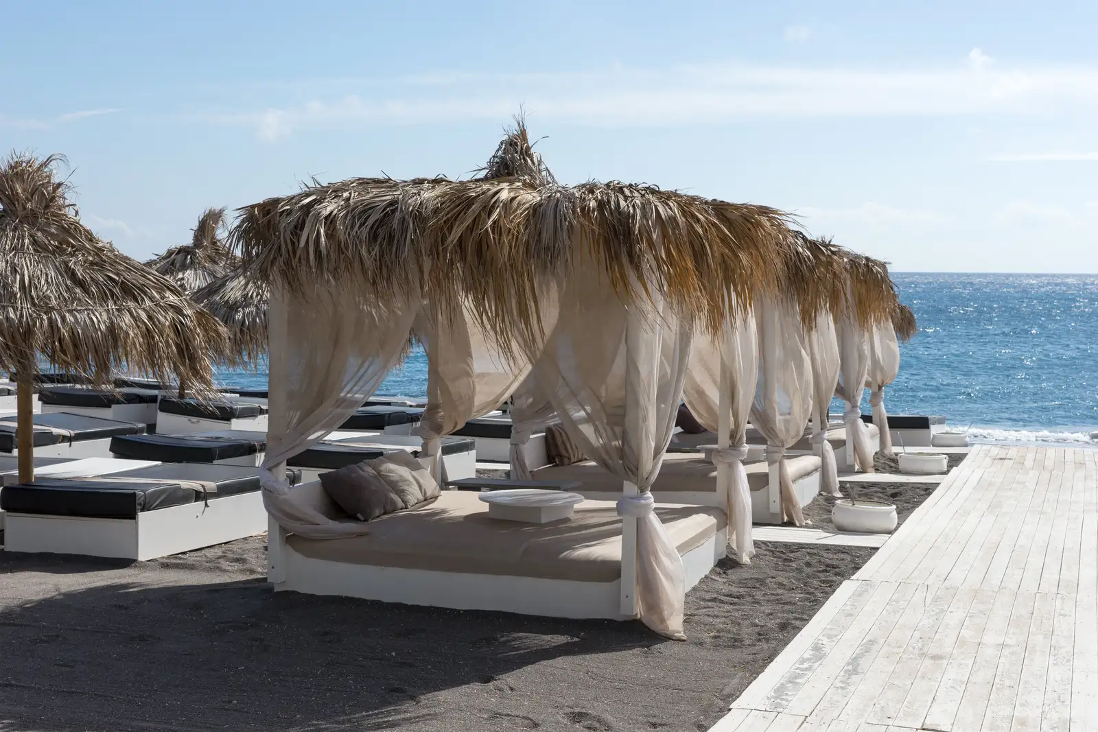 Perivolos Beach
